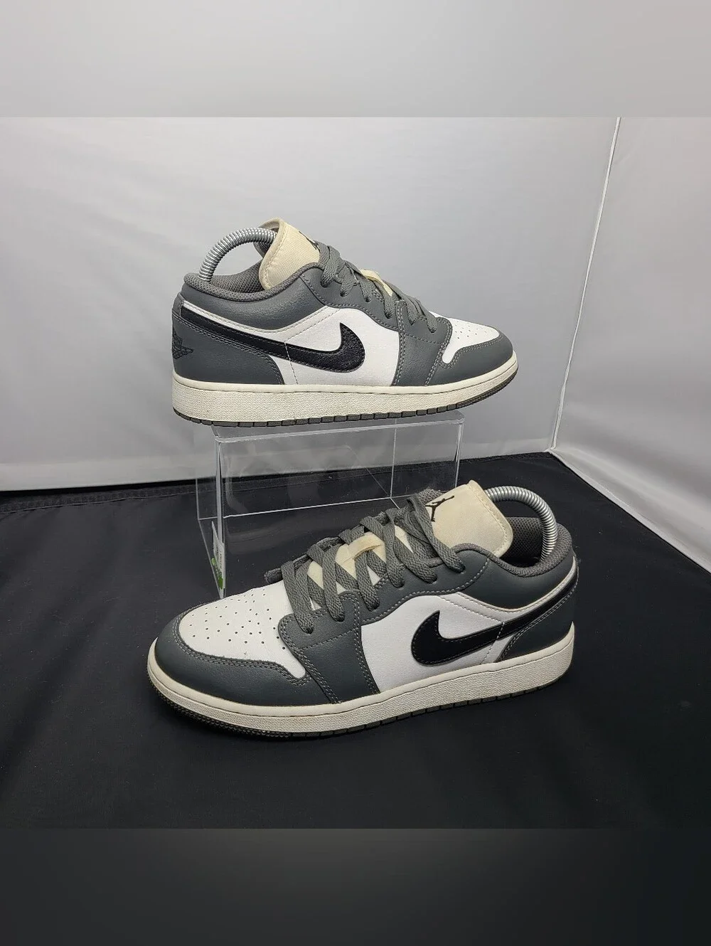 Air Jordan 1 Low GS 'Iron Grey Black' 553560-152 Youth size 7Y